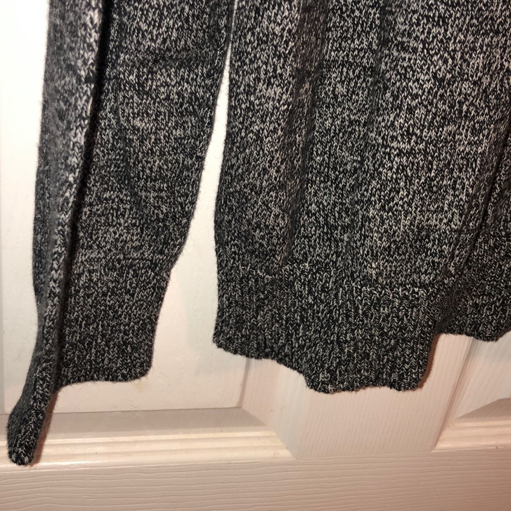 Express Pullover - Picture 6 of 8